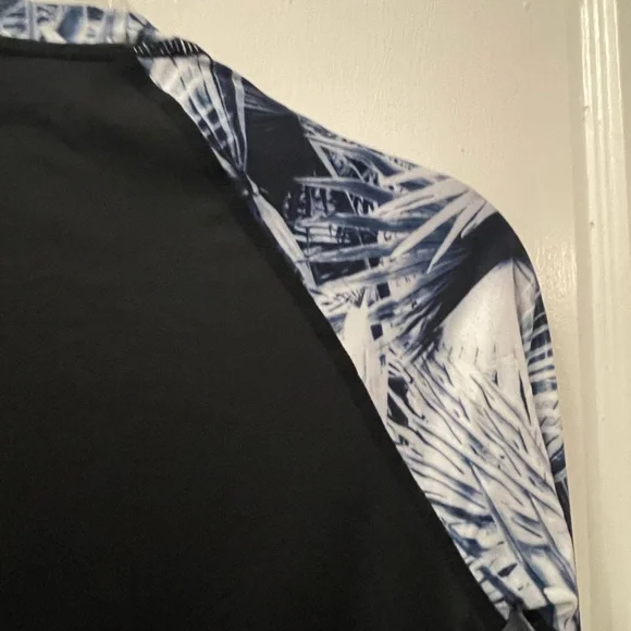 Liberty Pro Rashguard - Picture 10 of 11